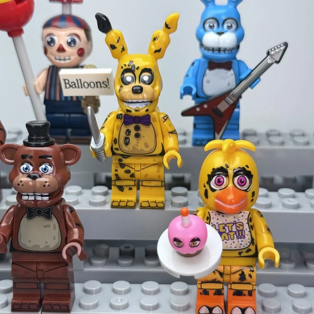 Five Nights at Freddy's Custom Minifigure Set (8pcs) - Picture 3 of 6